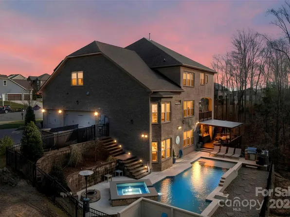 14002 Salem Ridge Rd, Huntersville, NC 28078