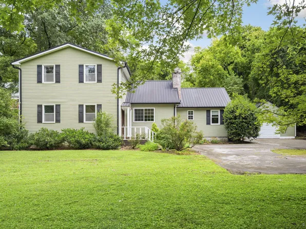 324 N Seminole Dr, Chattanooga, TN 37411