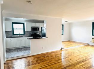 210 Atlantic Ave APT C3h, Lynbrook, NY 11563