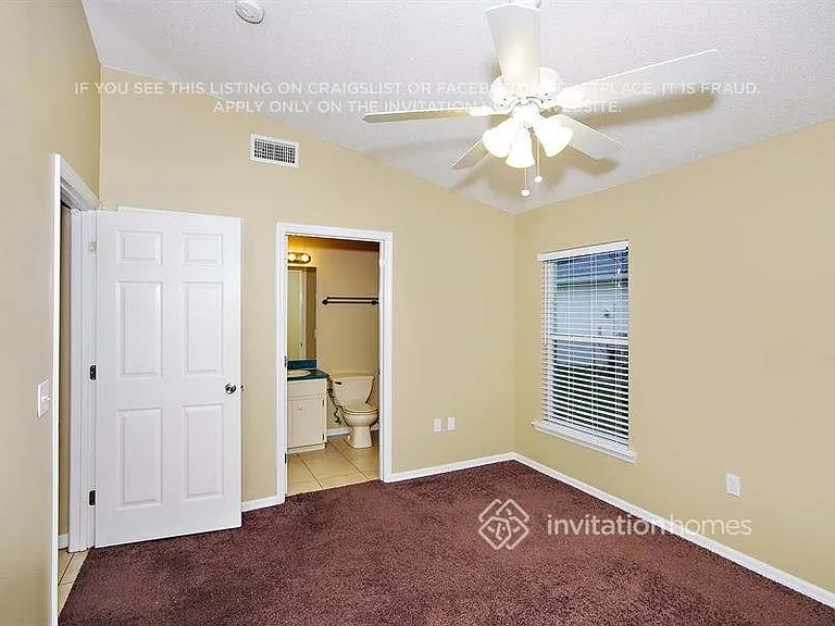 711 Hawk Ln — Photo 13