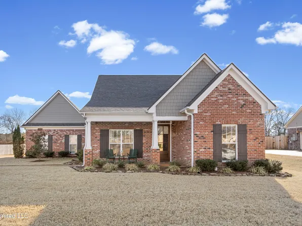 2161 Saint Ives Ln, Hernando, MS 38632
