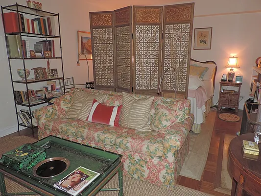 Rented by essential NEW YORK Real Estate | media 28