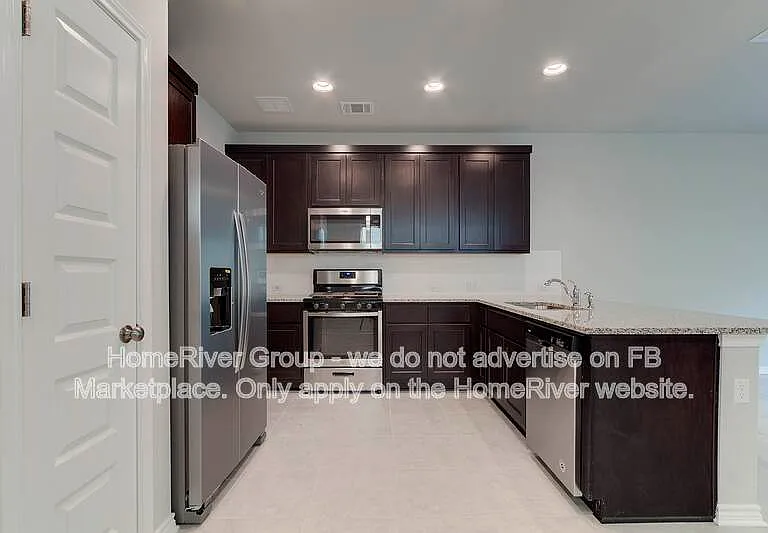 1809 Artesian Springs Xing — Photo 8