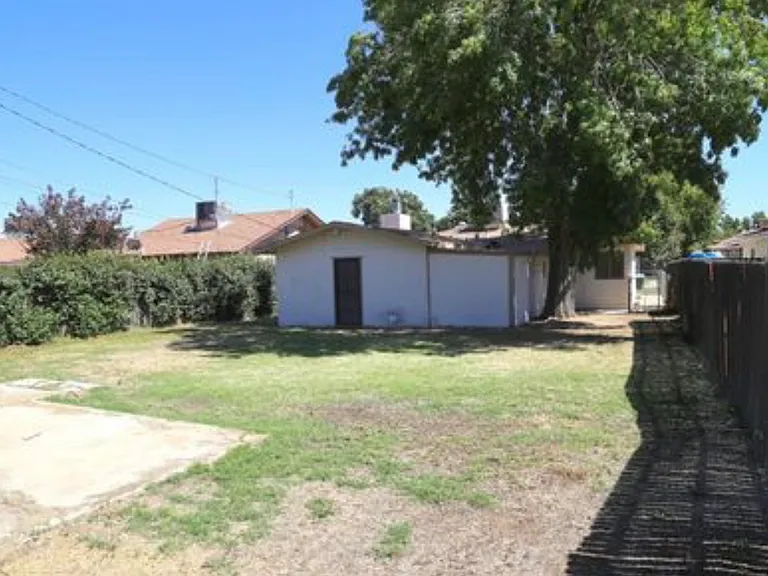 206 Belle Ave — Photo 6