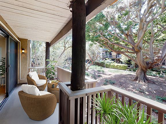 Patio of three bedroom apartment at Mariners Village