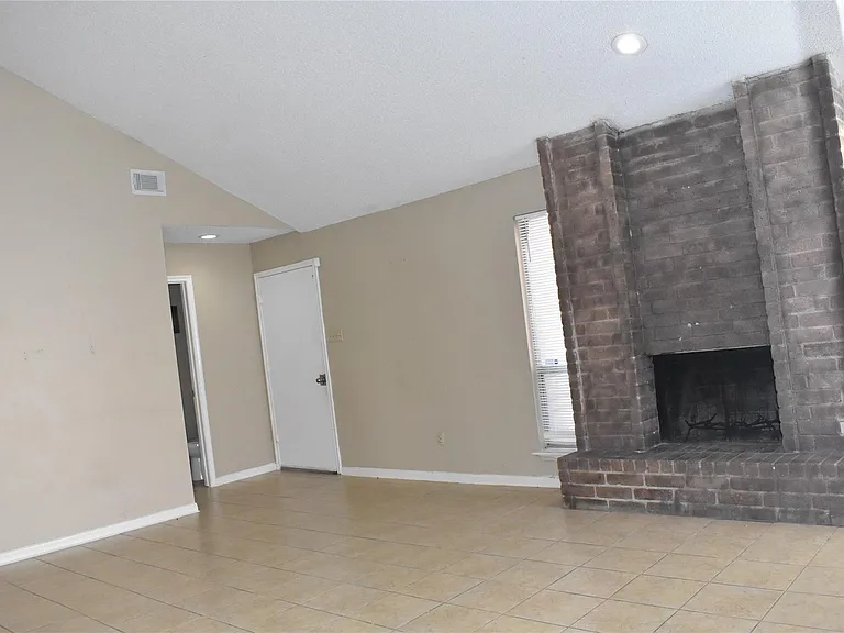 8903 Kalewood Dr — Photo 8