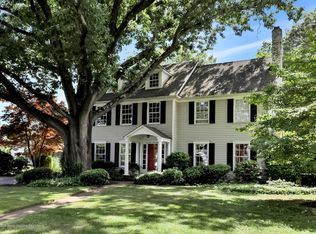 94 Hance Rd, Fair Haven, NJ 07704