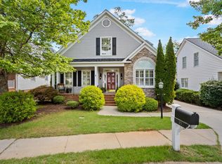15 Crabapple Ct, Greenville, SC 29605