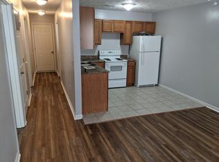 522 Chestnut St, Marshfield, MO 65706