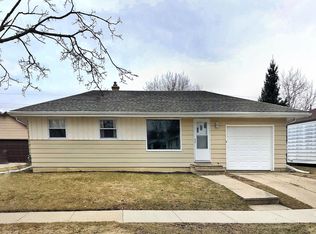 5801 65th St, Kenosha, WI 53142
