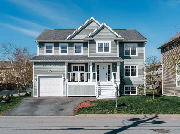 276 Rutledge St, Bedford, NS B4A 1Y2