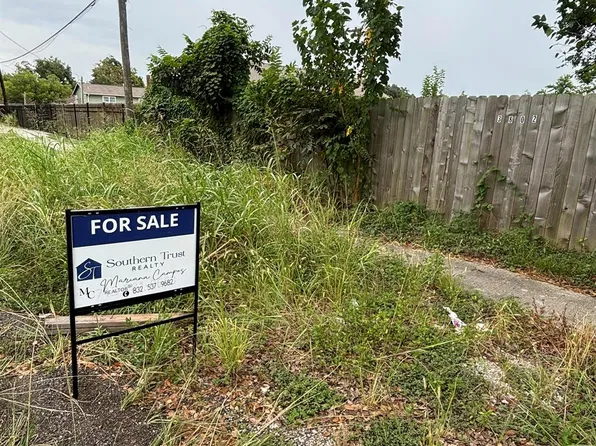 3726 Parker Rd, Houston, TX 77093