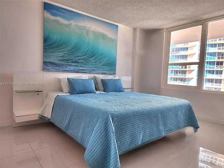 3505 S Ocean Dr #1011 — Photo 14