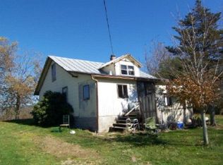 166 Mahogany Ln, Troutdale, VA 24378