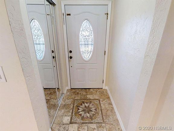 5th image of 233 Brittany Ave