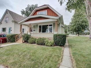 228 E Rosedale Ave, Milwaukee, WI 53207