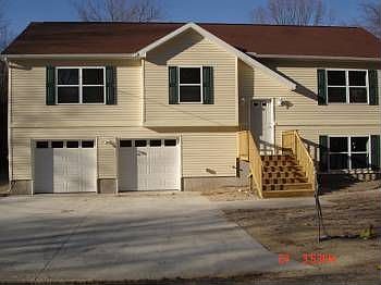 1st image of 631 Elm Ave