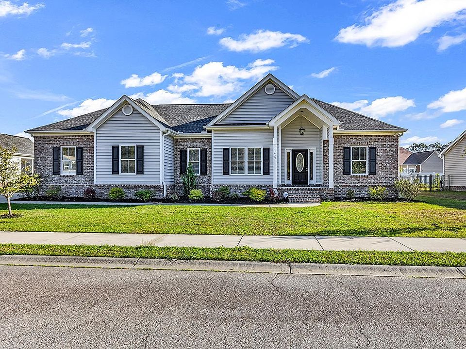 1st image of 4029 Ridgewood Dr.