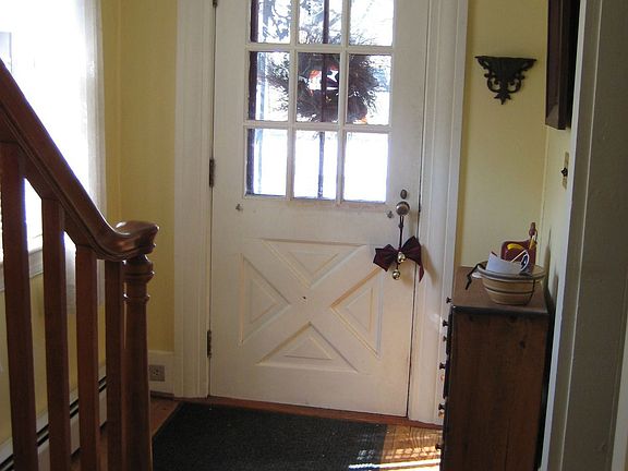 Welcoming Entryway