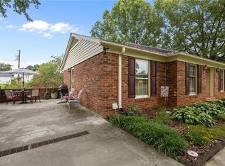 516 Ivey Rd, Graham, NC 27253