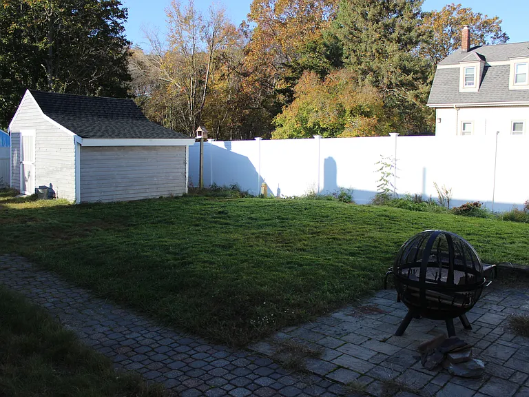 5 1st Ave #5 — Photo 2