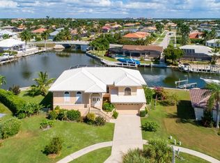 449 Capri Ct, Marco Island, FL 34145