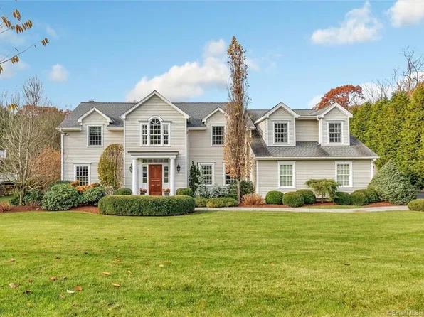 4 Windmill Lane, Trumbull, CT 06611