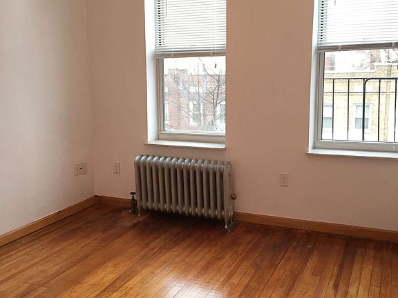 5th image of 3239 35th St #2