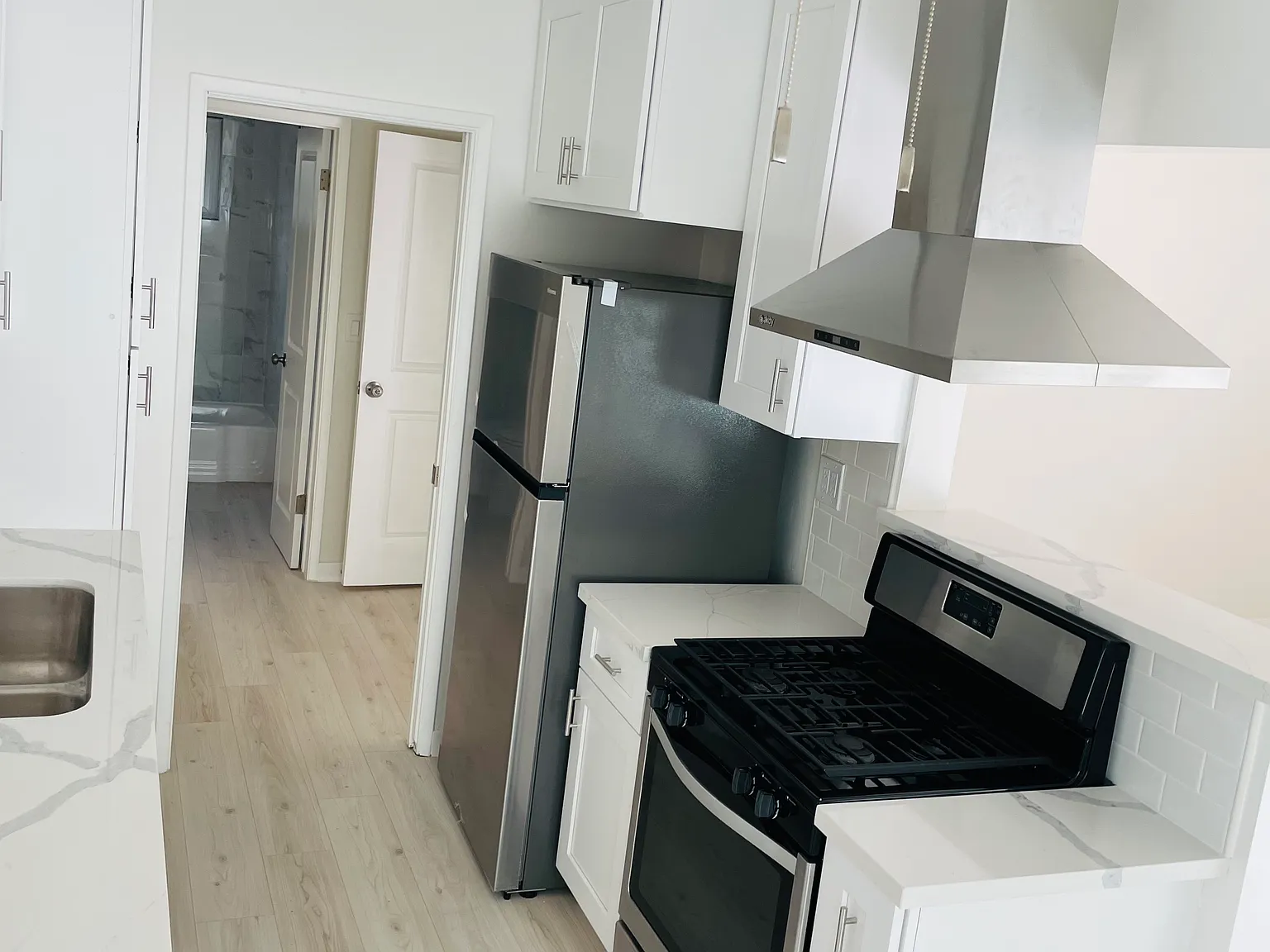 1417 Armacost Ave — Photo 2