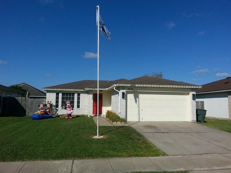 1st image of 7717 Falcon Dr