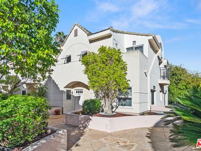 5107 Coldwater Canyon Ave Unit 13, Sherman Oaks, CA, 91423