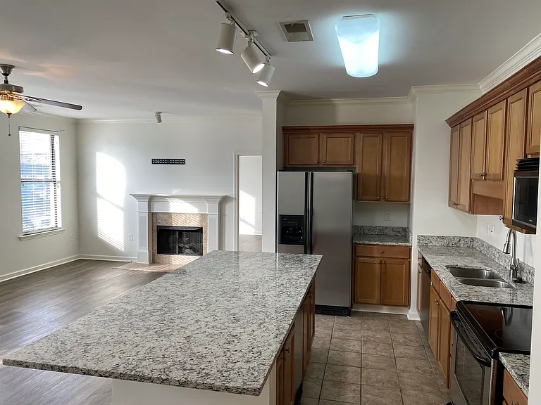 730 Litty Ct #101 — Photo 10