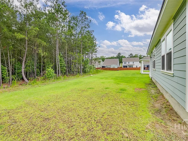 64 Shade Tree Dr — Photo 34