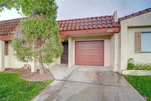 5620 Hobble Creek Dr Photo 1
