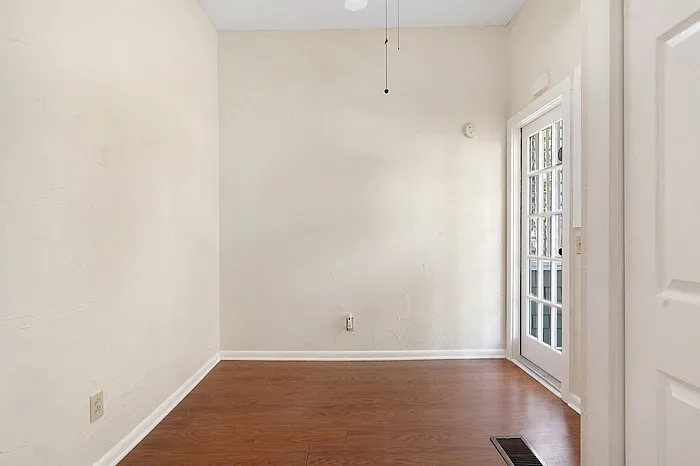 42 Saragossa St #B — Photo 11