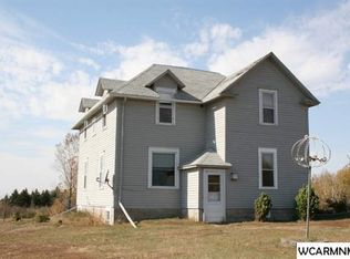 84127 380th St, Bird Island, MN 55310