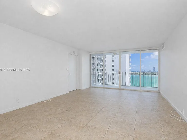 7601 E Treasure Dr #2309 — Photo 12