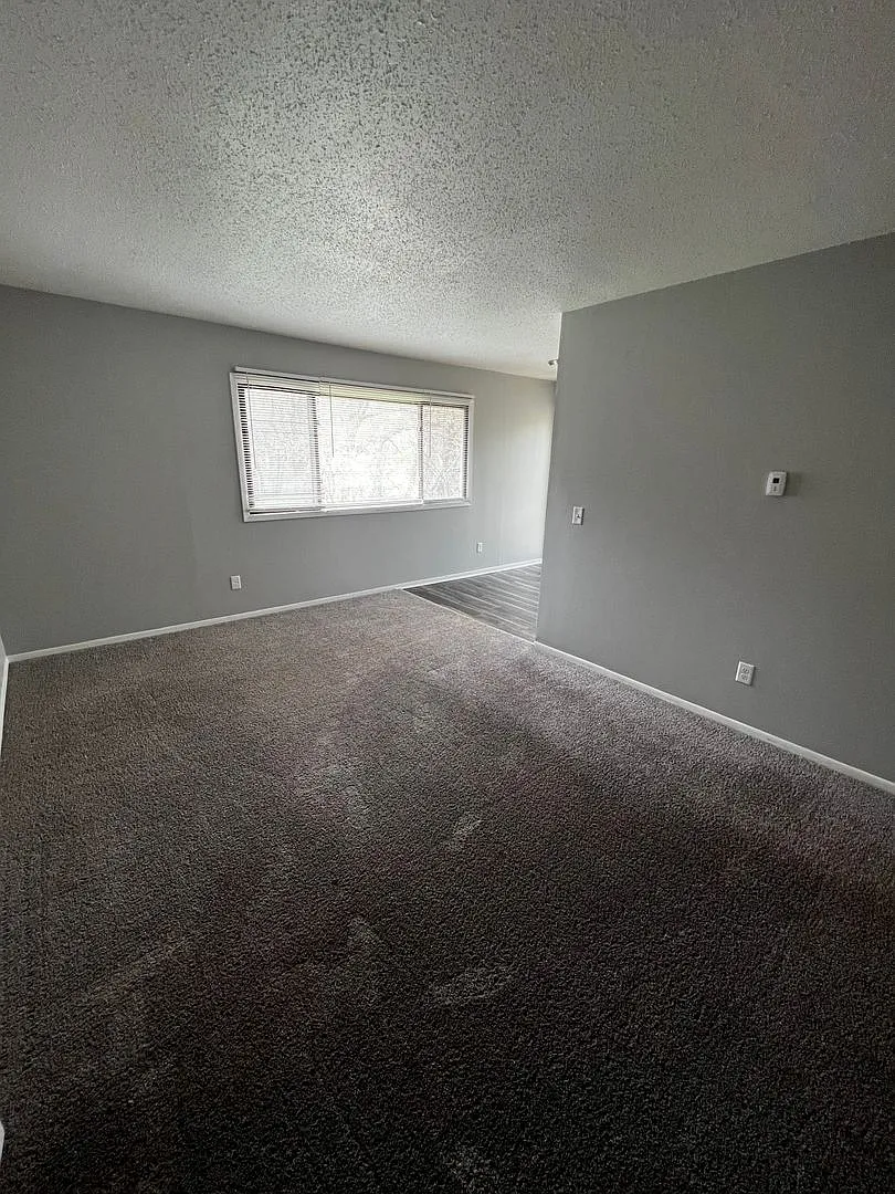 HM 3107 Schuetzen Lane — Photo 3