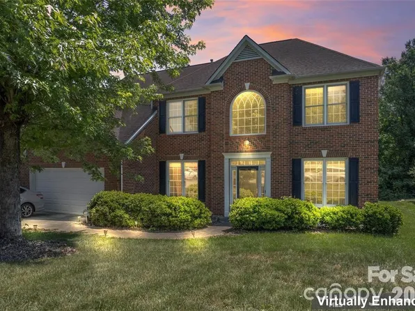 3124 Arklow Rd, Charlotte, NC 28269