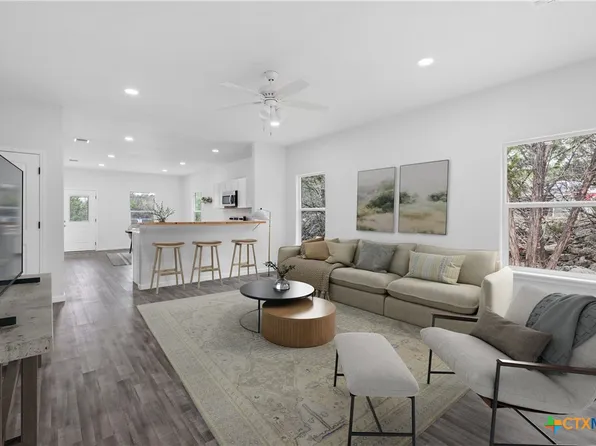 1234 Clearcreek Dr, Canyon Lake, TX 78133