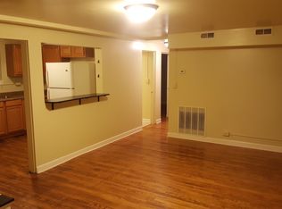 104 E Sumner St APT 2, Harvard, IL 60033