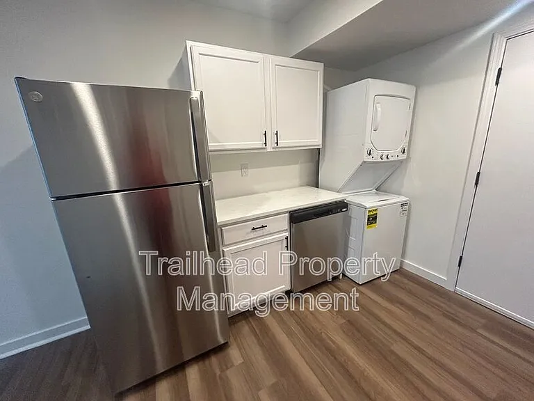 6413 Brookside Rd #1N — Photo 2
