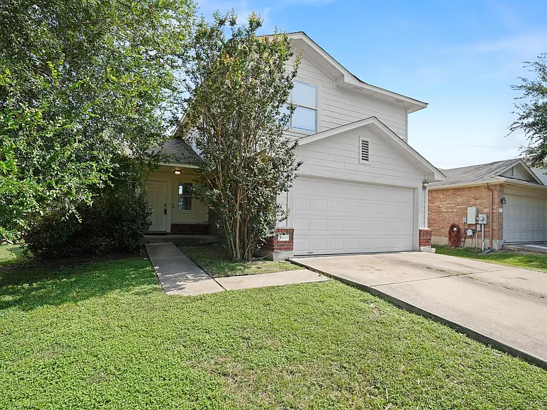 12945 White House St — Photo 3