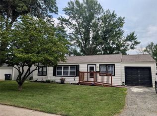101 SE 9th St, Lees Summit, MO 64063