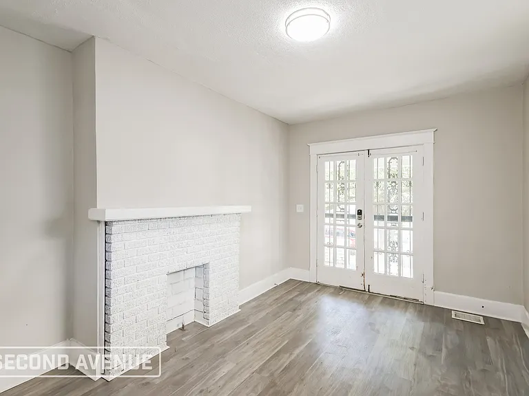 1847 W Kentucky St — Photo 11