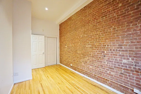 Rented by Best Apartments North Inc | media 47