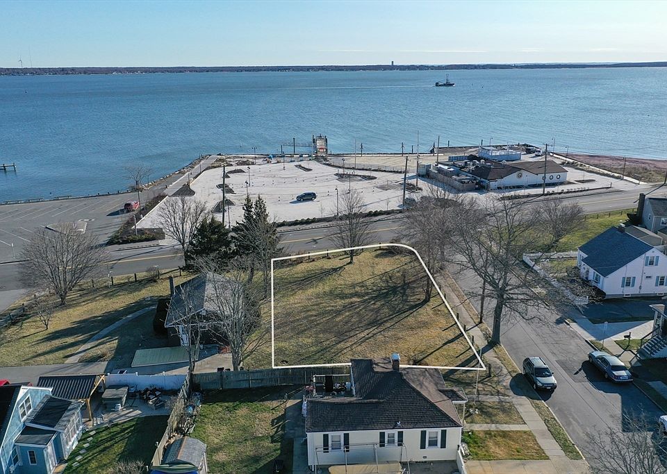 1st image of 1501-1501B E Rodney French Blvd
