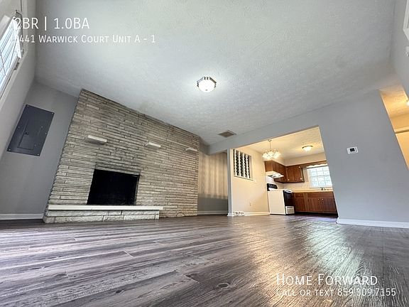 3rd image of 3441 Warwick Ct Unit A-1