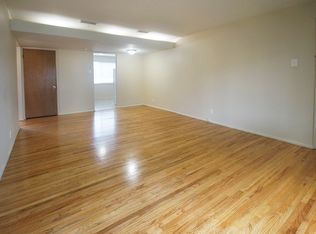 4307 McAdoo Ct APT A, Saint Louis, MO 63125