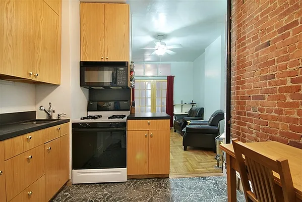 Sold by Citi Habitats | media 14